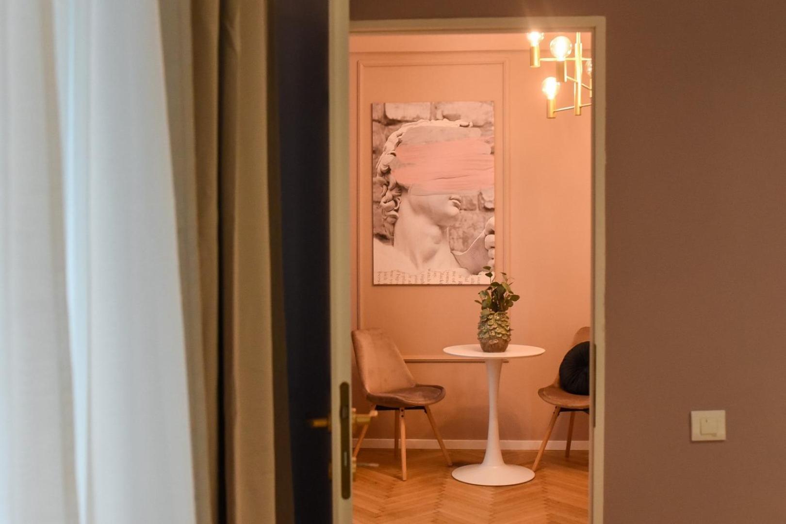 The Charms- Near Radisson Apartament Bucureşti