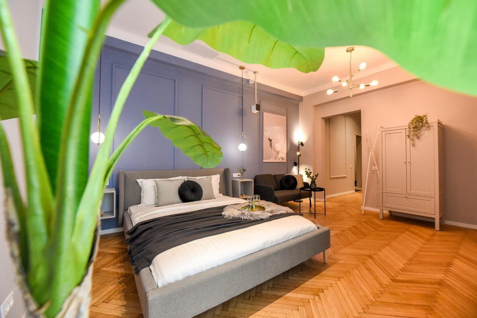 Apartment The Charms- Near Radisson